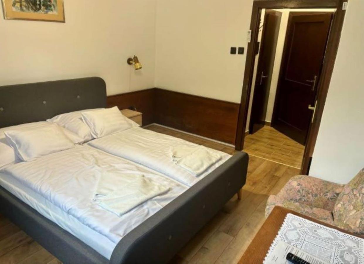 Blki Vendeghaz Hotell Tihany Exteriör bild