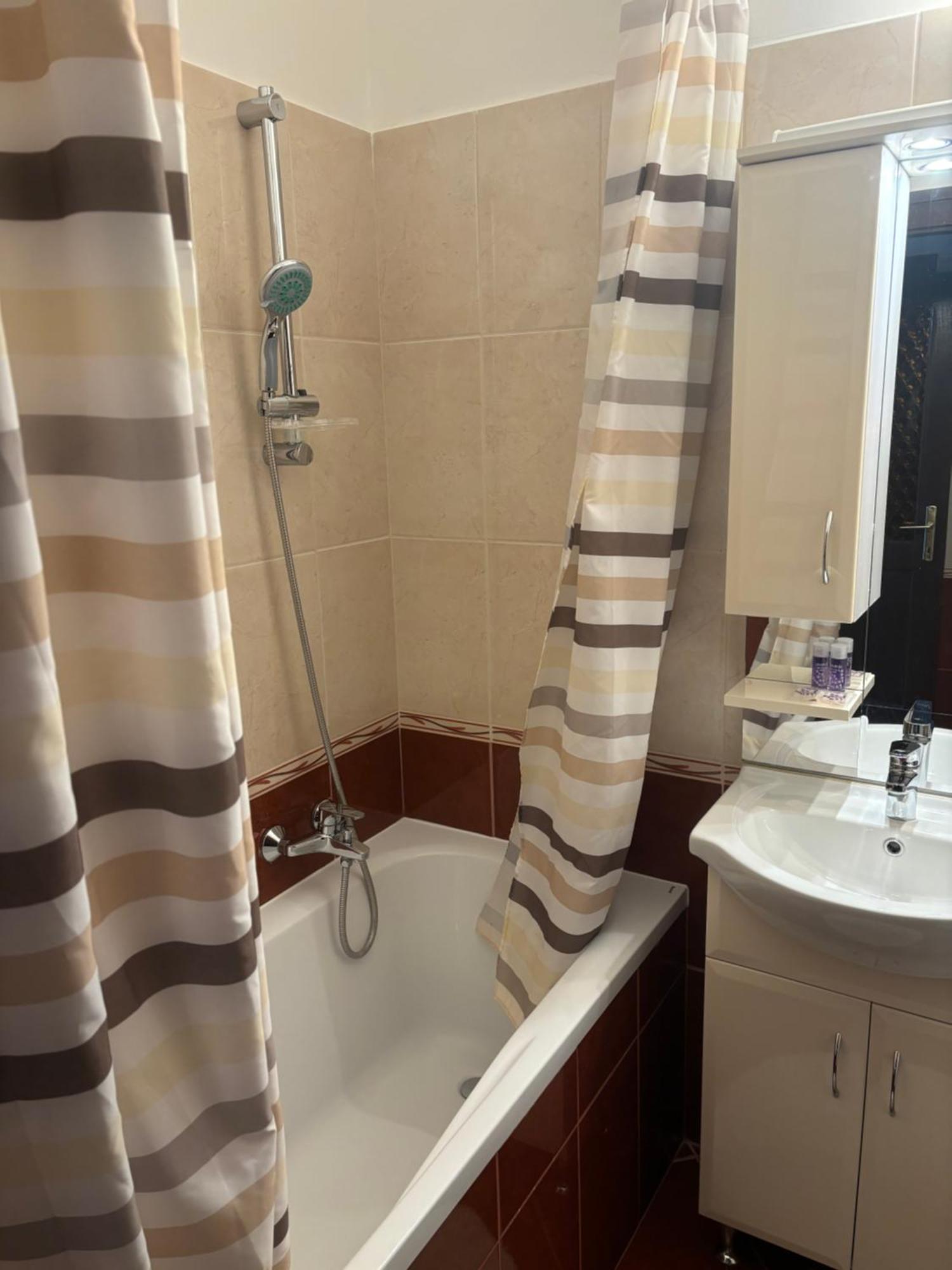 Blki Vendeghaz Hotell Tihany Exteriör bild